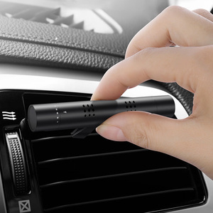 Diffuseur d'air pour voiture, ensemble de clips de ventilation avec bâtonnets d'huiles essentielles parfumées pour femmes et hommes, décoration parfumée automobile - Product Image 3