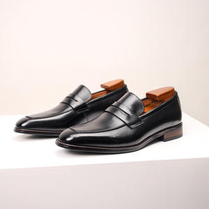 Nouvelles Chaussures Habillées et Richelieu en Cuir pour Hommes, Modèle 2026, Conception Artisanale Personnalisable, Idéales pour Mariage et Affaires - Product Image 4