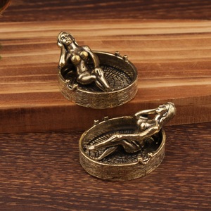 Brass Woman Sunbathing Figurine Round Desktop Ashtray <b>Retro</b> Style Home <b>Decor</b> Metal Craft - Product Image 1