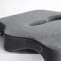Coussin de siège breveté Cushion Lab pour soulager la pression lors de longues heures assises au bureau, coussin orthopédique en mousse à mémoire de forme