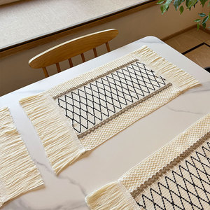 Mantel Individual <span class=keywords><strong>de</strong></span> Lino y Algodón Estilo Bohemio con Diseño <span class=keywords><strong>de</strong></span> Copos <span class=keywords><strong>de</strong></span> Nieve, Ambiente Festivo Navideño - Product Image 2