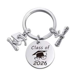 Porte-clés de diplômé de <span class=keywords><strong>la</strong></span> promotion 2026 en acier inoxydable – Cadeau amusant et inspirant pour elle/lui, idéal pour les professeurs - Product Image 2