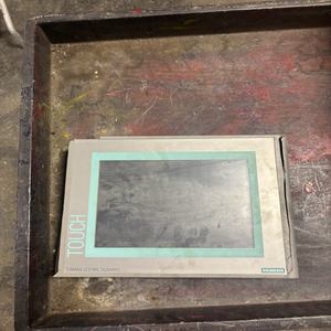 หน้าจอสัมผัสแบบมัลติทัช รุ่น CRACKED 6AV66430CD011AX1 10 นิ้ว - Product Image 1