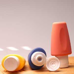 Juego de botellas de repuesto para cosméticos de silicona, dispensador de loción portátil de viaje de 80 ml, unisex - Product Image 4