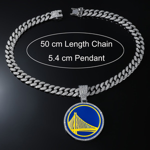 สร้อยคอจี้ทรงกลมลายเรขาคณิตสไตล์ฮิปฮอป ดีไซน์โดดเด่น ขายดีประจำปี 2026 สร้อยคอผู้ชายยอดนิยม เครื่องประดับแฟชั่น ขายส่ง - Product Image 5