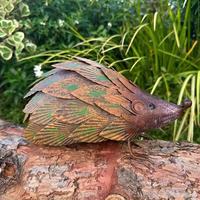 Statue de hérisson en fer pour jardin, ornement rustique en fer pour cour, figurine de hérisson en métal résistante aux intempéries, décoration extérieure pour pelouse et patio