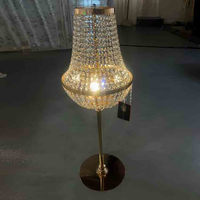 Lampe de table LED en cristal, style lustre, à piles, pour centre de table de mariage et décoration d'événements