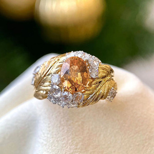 Anello con Cristallo Giallo a Forma di Piuma in Rilievo per Donne, Accessorio Elegante Vintage per Uso Quotidiano - Product Image 5