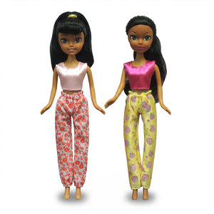 High Quality 27cm Plastic Twin Doll Set with Robe and Grooming Brush in <b>Window</b> Box Packaging for Sibling Role Play Activity - Product Image 1