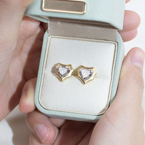 Pendientes de Diamantes de Oro Amarillo de 9K MSE-872 de Messi Jewelry para Mujer - Product Image 3