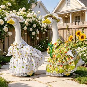 Nuevo Conjunto de Gansos Decorativos de 23 Pulgadas, Estilo Pastoral y Adorable, Verde Aguacate, de Poliéster, con Temática de Frutas, para el Día de San Valentín, para Todas las Estaciones - Product Image 3