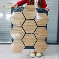FEYT Schwarze Akustikfilz-Rückseite Teakholz-Furnier Sechseckige Holz-Akustikpaneele Akupanel Holzwandpaneele für Innenarchitektur