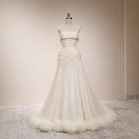Robe de mariée en mousseline champagne à plumes d'autruche, sans bretelles, froncée, taille basse, coupe trapèze, sur mesure, vente en gros
