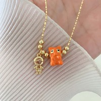 TK-B644 Collier avec pendentif ours orange en émail mignon, chaîne à perles dorées, pendentifs poupée garçon, cadenas d'amour, baseball, sirène, bijoux pour femmes et filles