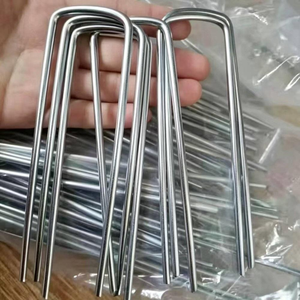 Estacas de jardín galvanizadas en forma de U, clavos para suelo, clavijas para césped, púas de sujeción para jardín, herramientas de jardinería - Product Image 4