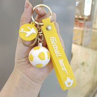 Porte-clés de football 3D personnalisés en PVC souple, accessoires pendentifs en caoutchouc écologiques pour couples avec équipe de football