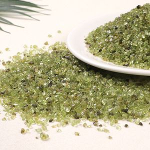 Pietre di Cristallo Naturale di Alta Qualità, Scaglie di Peridoto, Pietre Curative, Gemma Semi-preziosa <span class=keywords><strong>Olivina</strong></span> per Decorazione Casa - Product Image 1