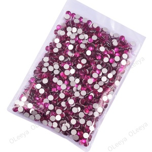 Oleeya Factory Wholesale 2028 Same Cut Factes Rose B Color Glass Non Hotfix Rhinestone Flat Back Rhinestones for Nail Art DIY - Product Image 4