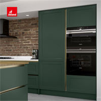 Alland 2025 Cuisine anglaise Armoire de cuisine en bois massif Design shaker Vert foncé Ensemble complet Robinet Charnières Accessoires Plan de travail stratifié