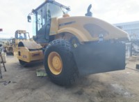 Rouleau compresseur d'occasion XS183 à bas prix, force d'excitation 340 kN, capacité de montée 50 %, fréquence de vibration 33 Hz
