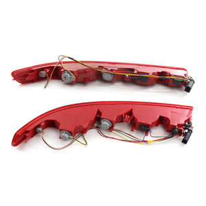 Pour Audi Q7 09-15 <span class=keywords><strong>feu</strong></span> arrière inférieur <span class=keywords><strong>gauche</strong></span> + droit avec 5 ampoules <span class=keywords><strong>feu</strong></span> antibrouillard d'arrêt arrière 4L0945095A 4L0945096A - Product Image 3