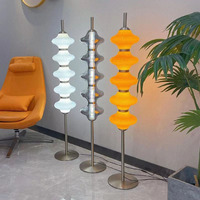 Lampe sur pied en forme de gourde de style moderne du milieu du siècle, pièce de design minimaliste, salon, maison d'hôtes, chambre à coucher, salle d'exposition, fer, LED E27 éclairé