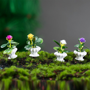 Plantas en maceta de resina en miniatura de 3-5 cm, juego de cuatro para decoración de interiores de escritorio, adorno de flores artificiales - Product Image 1