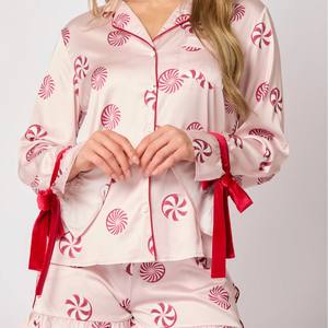 ชุดนอนผ้าซาตินแขนยาวลายพิมพ์น่ารักใหม่ พร้อมกางเกงขาสั้น ชุดนอนผูกโบว์สำหรับผู้หญิง ชุดนอนคริสต์มาส - Product Image 5
