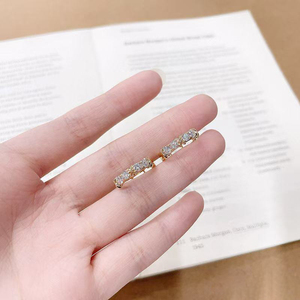 Pendientes <span class=keywords><strong>de</strong></span> Oro Amarillo <span class=keywords><strong>de</strong></span> 18K con Diamantes Cultivados en Laboratorio, Diseño Minimalista en Forma <span class=keywords><strong>de</strong></span> Cruz, <span class=keywords><strong>Clip</strong></span> para Oreja, Joyería Fina para Mujer - Product Image 5