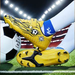 QZJC - Zapatos de Fútbol Unisex para Niños, de Piel Sintética de Alta Calidad, con Tacos Desgarrados, para Invierno y Verano, en Oferta - Product Image 2