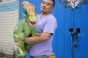 Marioneta de dinosaurio Disfraces de bebé Mono de película Disfraz de dinosaurio Trajes Fiesta <span class=keywords><strong>Jurassic</strong></span> <span class=keywords><strong>World</strong></span> Back Disfraz de dinosaurio en la espalda - Product Image 4
