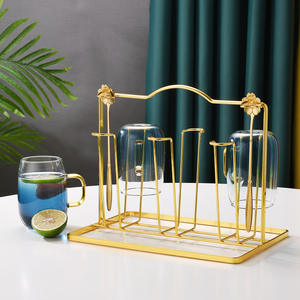 Support à tasses en métal doré avec poignée en forme de cœur, égouttoir ovale pour verres, support de rangement suspendu - Product Image 5