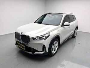 2026 <span class=keywords><strong>IX1</strong></span> EDrive25L X Design Package SUV Eléctrico Usado, EV Premium de Distancia Entre Ejes Larga, Bien Mantenido, Stock Disponible - Product Image 3