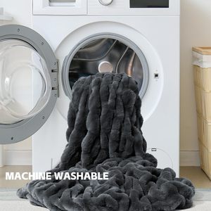 Luxury Comfy Furry Bubble <strong>Blanket</strong> for Winter,<strong>Soft</strong> <strong>Plush</strong> <strong>Blanket</strong> for Couch Bed,Rabbit Fur <strong>Blanket</strong> - Product Image 3