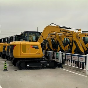 Excavatrice hydraulique 7,5 tonnes haute performance 9075F, compacte et fiable, livraison rapide, meilleur prix, directement de l'usine - Product Image 1