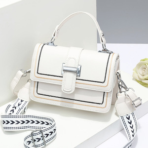 Bolso de Hombro Cuadrado Pequeño para Mujer, Color Blanco Hueso, Simple, Versátil, para Uso Diario, Primavera 2024, Tamaño Mediano, Forro de Poliéster - Product Image 1