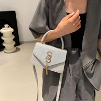 Bolsos de Mano Pequeños Cuadrados de Moda para Mujer, Bolsos de Hombro Versátiles y Populares, Bolsos Cruzados con Correa, Bolsos de Mensajero