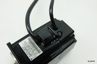 YASKAWA Servomoteur AC d'occasion SGMAH-02AAA21 200W