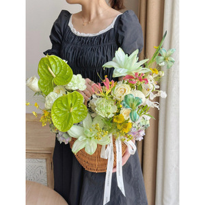 Cesto per Fiori a Mezzaluna in Rattan PP Fatto a Mano Aierflorist, Portatile per Caffè e Composizioni Floreali - Product Image 3