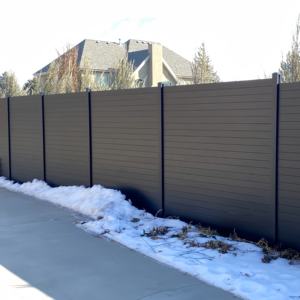 Panneaux de clôture de <span class=keywords><strong>jardin</strong></span> durables de 6 pieds en aluminium robuste avec revêtement en poudre écologique, clôture d'intimité extérieure, anti-corrosion - Product Image 1