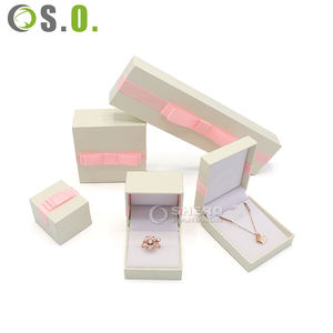 Boîtes cadeaux en papier pour colliers et pendentifs de luxe personnalisés, boîtes à bijoux en papier simili cuir gris de haute qualité, boîte à bijoux avec nœud - Product Image 4