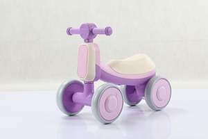 男女通用儿童扭扭车 0-3 岁 EVA 材质四轮学步车玩具车带音乐和灯光 - Product Image 6