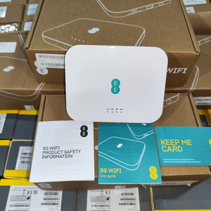 ปลดล็อคเราเตอร์มือถือ 5GEE WiFi รุ่น QTAD52E แบบ Dual Band 2.4/5GHz พร้อมช่องใส่ซิมการ์ด รองรับ 5G 4G LTE ความเร็ว 1.6Gbps อุปกรณ์ฮอตสปอตไร้สายแบบพกพา - Product Image 4