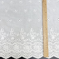 Chemise en tissu tissé à trame creuse en dentelle brodée jacquard ondulé double face symétrique blanc écologique enduit de PVC