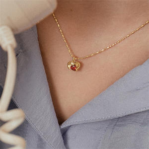 Vente chaude 18K Plaqué Or Rouge Zircon Cubique Coeur Pendentif Collier Femmes Élégantes Bijoux Fête Des Mères Cadeau - Product Image 3
