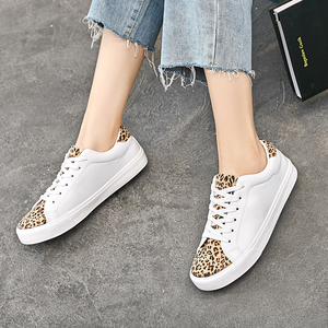 Bán Hot Biểu Tượng Tùy Chỉnh Sneakers Womens Trượt Trên Giày Tennis Flat Canvas Sneakers Tùy Chỉnh Giày Vải Phụ Nữ Giày Trắng Cho Phụ Nữ - Product Image 1