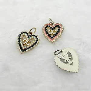 Wholesales Designer <b>Bag</b> Pendants Heart Shape Designer <b>Charm</b> Pendant Designer <b>Charms</b> DIY Handbag Pendants Gold Plated Alloy - Product Image 2
