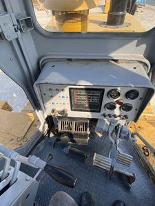 Bulldozer CAT D7H d'occasion de qualité supérieure, qualité fiable pour le marché mondial - Product Image 4