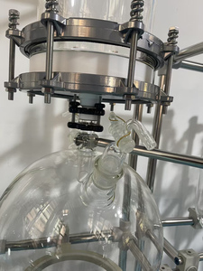 Filtre Nutsche de laboratoire automatique à prix compétitif 220V avec couvercle Bouilloire de réaction 50L en verre à haute teneur en borosilicate pour la filtration - Product Image 4