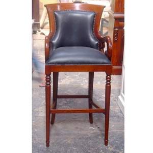 Tabouret de Comptoir en Cuir et Bois d'Acajou, Reproduction Antique de 24 Pouces, Design Européen, pour Meubles de Salle à Manger à la Maison dans les Appartements - Product Image 1